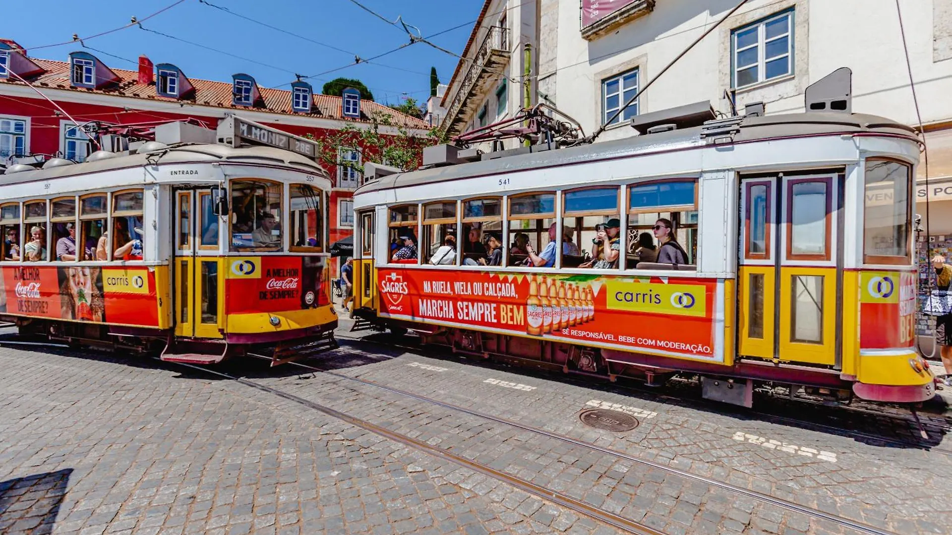 Visit Lisbon4Fun - Alfama Apartment
